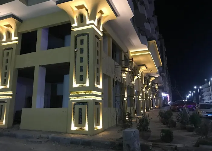 Paradise Hill Apartments