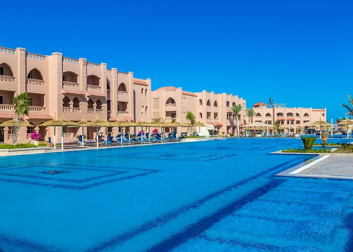 منتجع اكوا فيستا (للعائلات والأزواج فقط)
